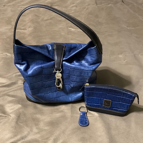 Dooney & Bourke bag - Picture 1 of 16